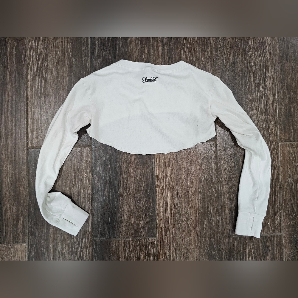 BOMBSHELL SPORTSWEAR HALF TOP SZ SMALL